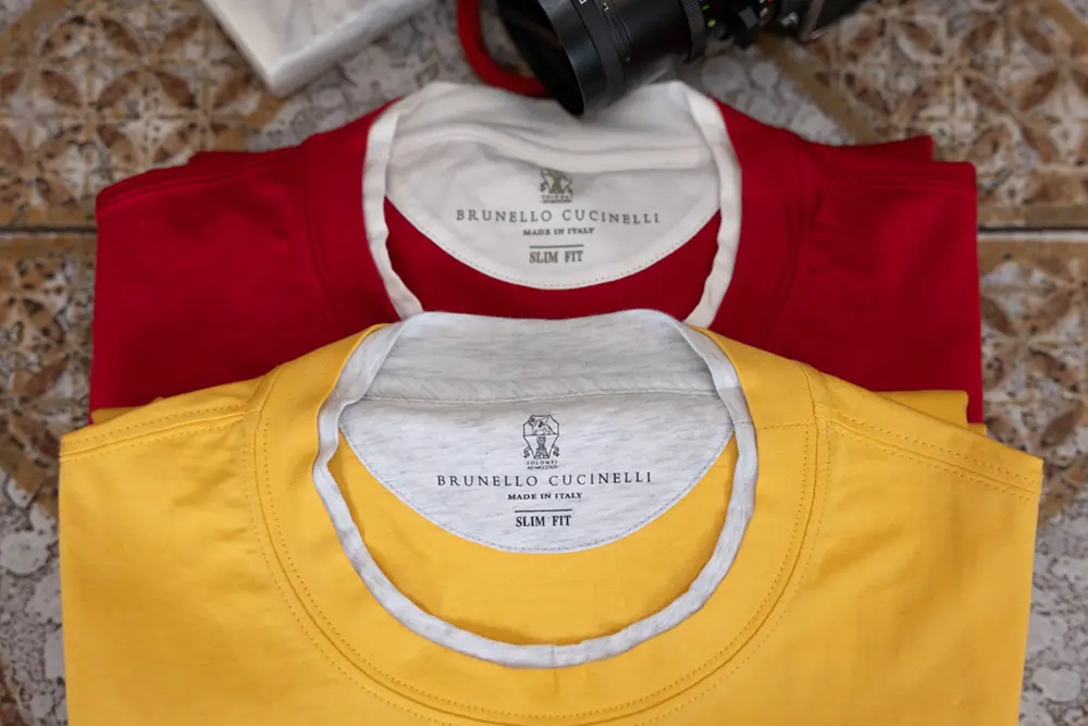 カラーTシャツを楽しむ Brunello Cucinelli Slim Fit T-shirt Yellow and Red - Hooked-on