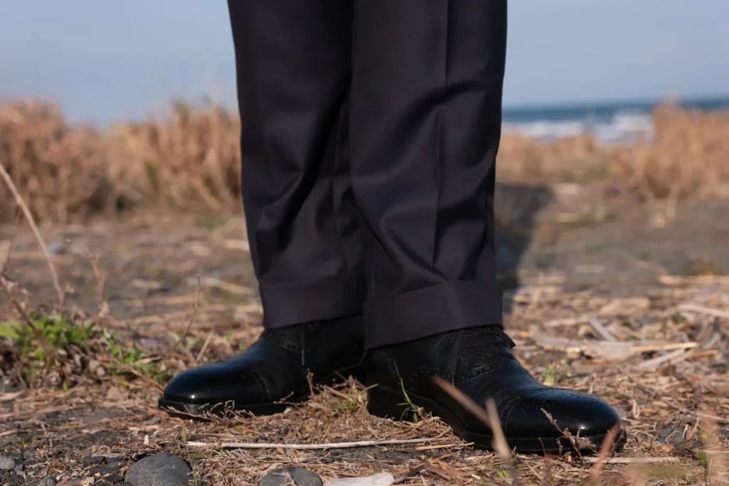 Brioni Brunico トラウザーズの裾幅